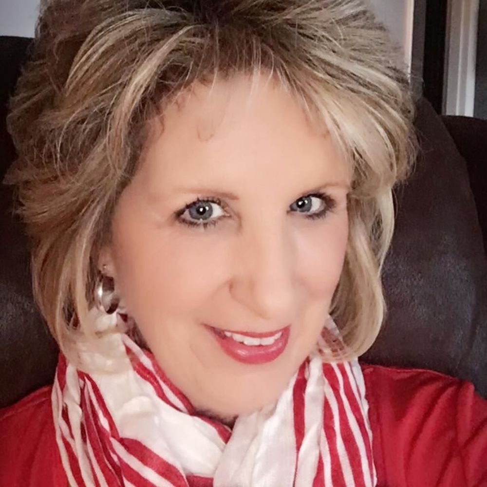 Meet your Posher, Cindy